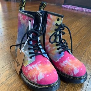 Kids size 5 Doc Martens boots. NWT